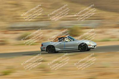 media/Jun-01-2025-CalClub SCCA (Sun) [[eae223c5dd]]/Group 1/Track Event 5/